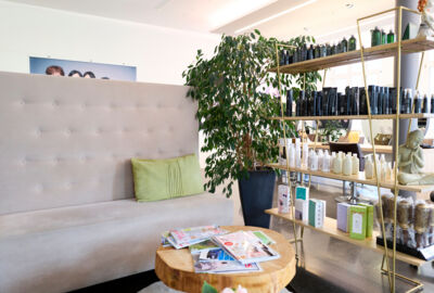 Wohlfühlbereich im Salon nu.ma. das haar
